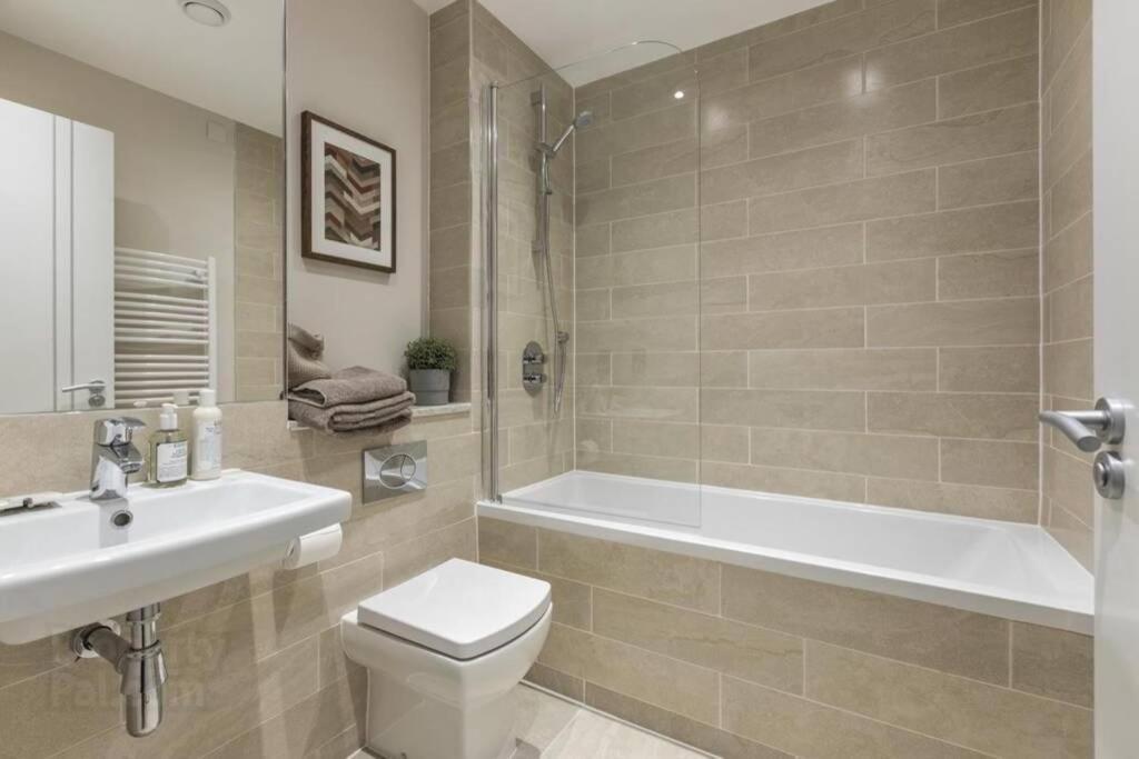 5* Luxury, City Centre, Brand New Development Belfast Ngoại thất bức ảnh